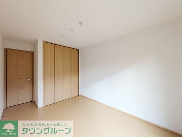 フロラシオン Eの物件内観写真